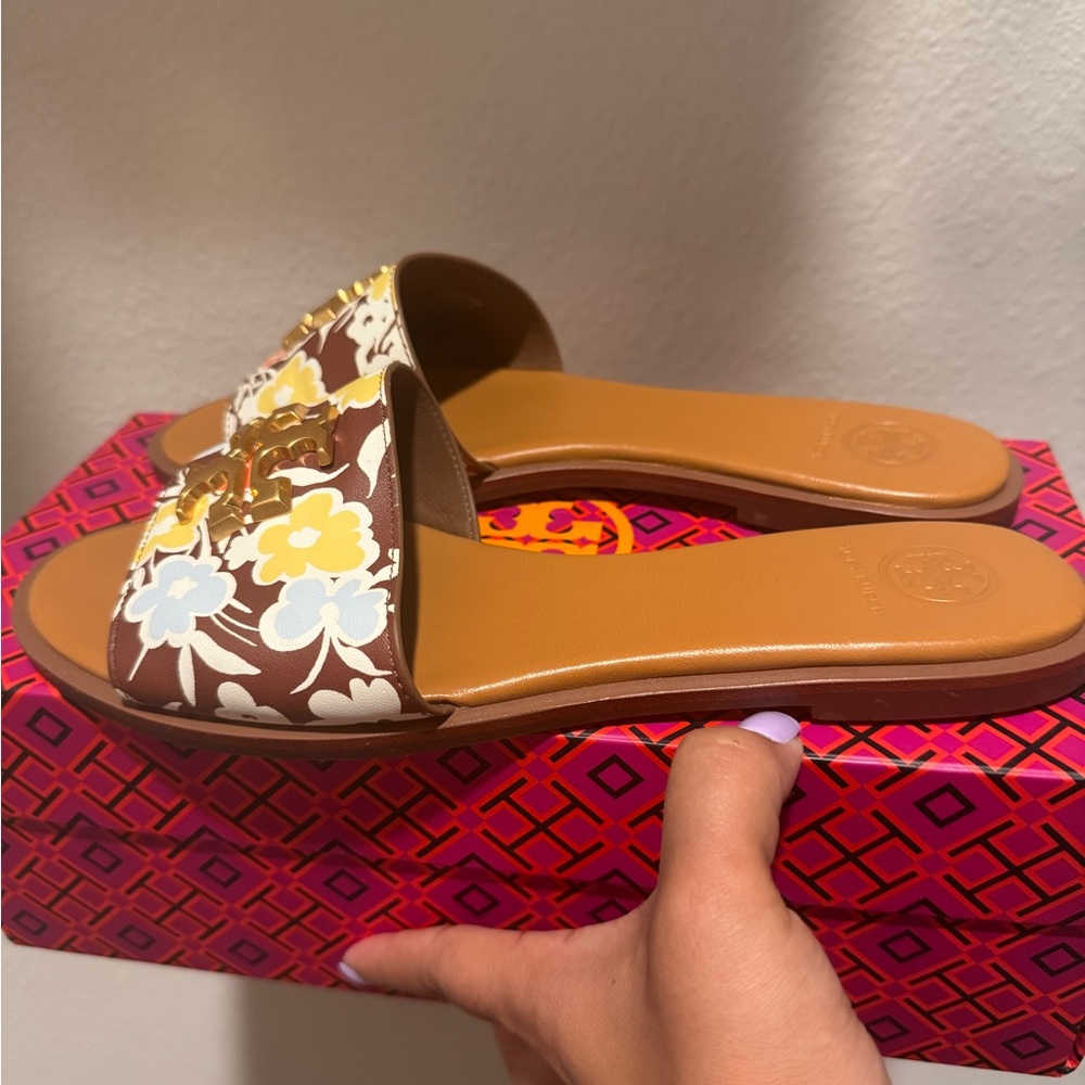 Tory burch sandals sz 8.5 worn two times